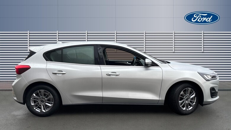 Ford Focus 1.0 EcoBoost Titanium 5dr Petrol Hatchback